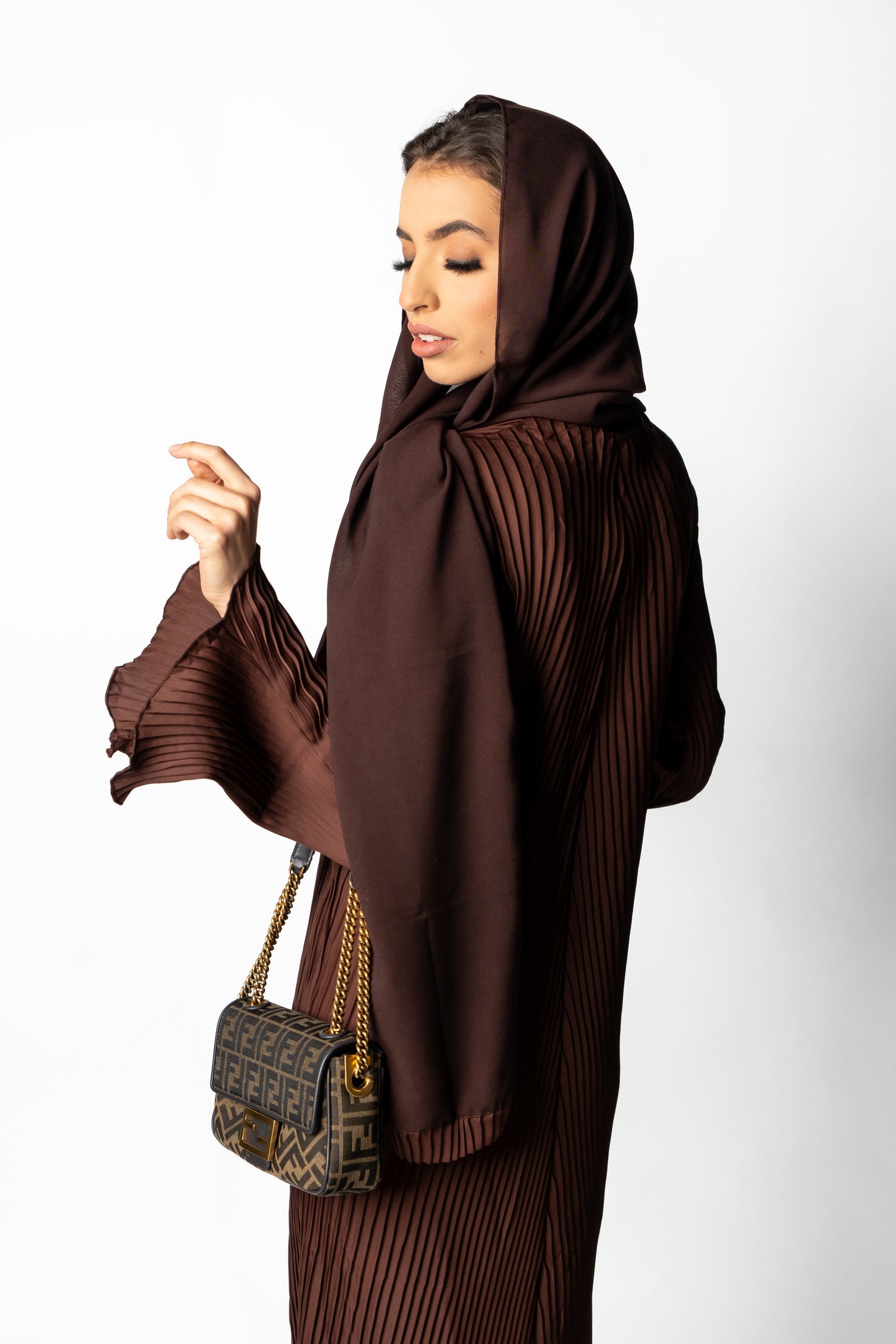 Zahra – Brown Pleated